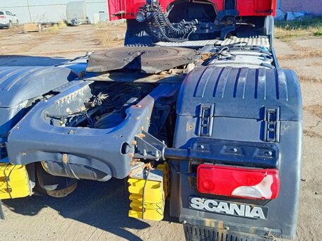 2014 Scania P-series, красный, 3200000 рублей, вид 5
