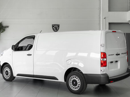 2025 Peugeot Expert, белый, 4999000 рублей, вид 5