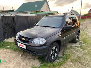 2012 Chevrolet Niva I Рестайлинг, коричневый, 450000 рублей, вид 1