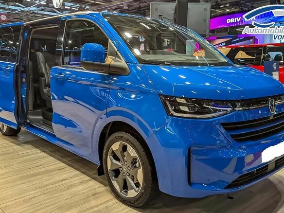 2025 Volkswagen Caravelle T7, синий