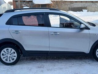 2017 Kia Rio X-Line IV, серебристый, 1250000 рублей, вид 2