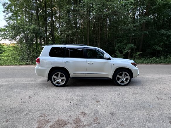 2010 Toyota Land Cruiser 200 Series, белый, 2800000 рублей - вид 8