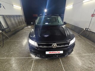 2020 Volkswagen Tiguan II, чёрный, 2250000 рублей, вид 1