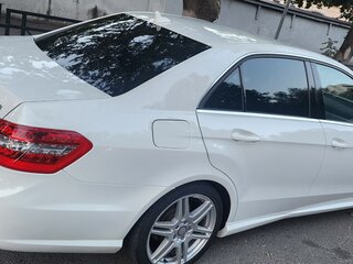 2012 Mercedes-Benz E-Класс 200 NGT IV (W212, S212, C207), белый, 2500000 рублей, вид 3