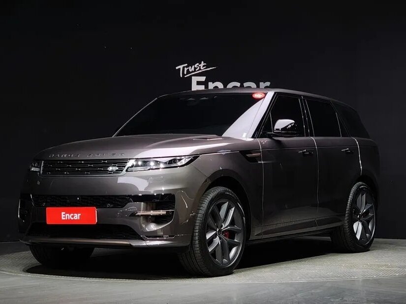 Открыть фотографии: Land Rover Range Rover Sport III