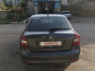 2011 Skoda Octavia II (A5) Рестайлинг, серый, 1050000 рублей, вид 5
