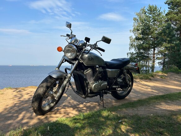 1995 Honda VRX 400, серебристый, 400000 рублей