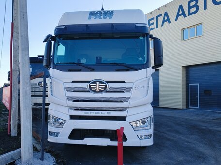 2024 FAW J7, белый, 8650000 рублей, вид 1