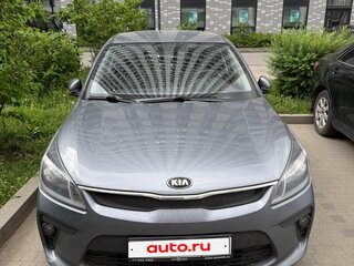 2018 Kia Rio IV, серый, 1400000 рублей, вид 1