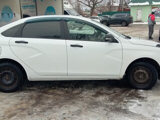 2019 Lada (ВАЗ) Vesta I, белый, 700000 рублей, вид 2