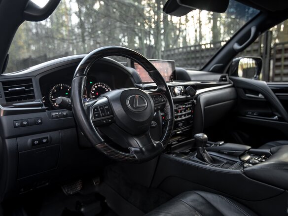 2017 Lexus LX 450d III Рестайлинг 2, чёрный, 8999999 рублей - вид 7