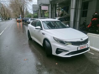 2018 Kia Optima IV Рестайлинг, белый, 1490000 рублей, вид 5