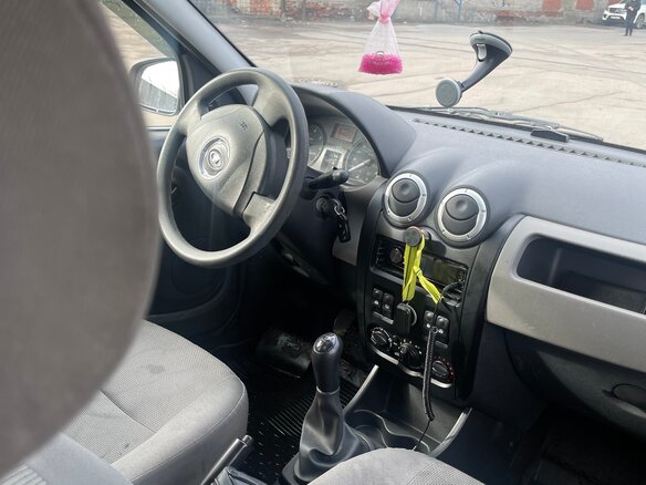 2016 Lada (ВАЗ) Largus I, красный, 768000 рублей - вид 6