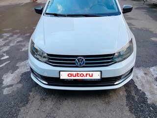 2019 Volkswagen Polo V Рестайлинг, белый, 880000 рублей, вид 1