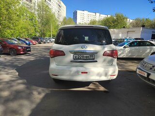 2012 Infiniti QX56 II, белый, 1700000 рублей, вид 5