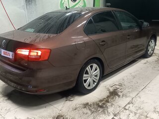 2015 Volkswagen Jetta VI Рестайлинг, коричневый, 1050000 рублей, вид 5