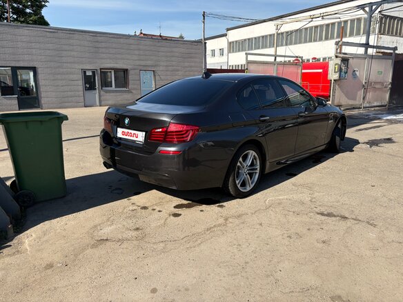 2014 BMW 5 серии 520i VI (F10/F11/F07) Рестайлинг, серый - вид 3