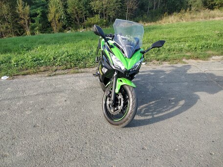 2019 Kawasaki Ninja 650, зелёный, 615000 рублей, вид 3
