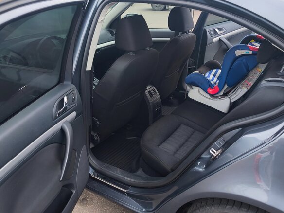 2012 Skoda Octavia II (A5) Рестайлинг, серый, 1160000 рублей - вид 10