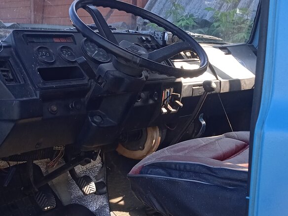 1993 ГАЗ 3307, голубой, 450000 рублей - вид 6