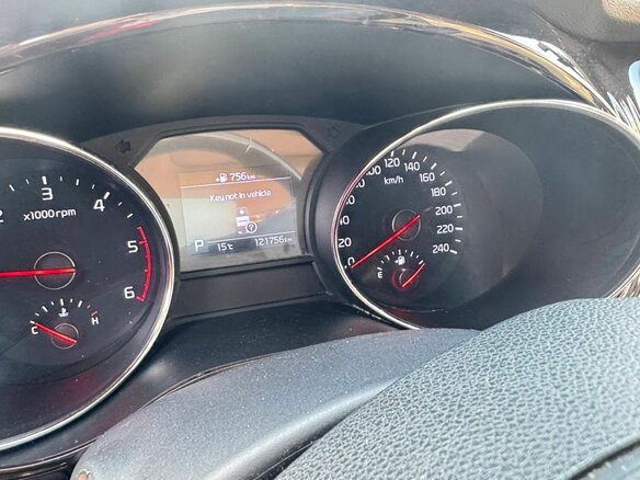 2018 Kia Carnival III, белый, 2790000 рублей - вид 11