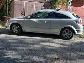 2008 Opel Astra GTC H Рестайлинг, серебристый, 630000 рублей, вид 3