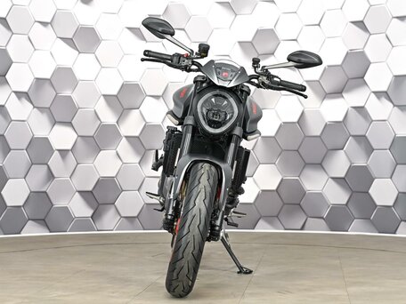 2023 Ducati Monster 937, серый, 899000 рублей, вид 5