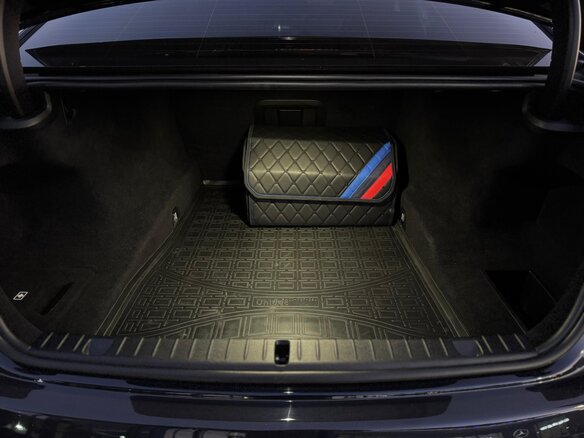 2017 BMW 7 серии 750i xDrive VI (G11/G12), чёрный, 2699999 рублей - вид 18