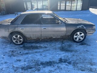 1989 Toyota Cresta III (X80), серый, 200000 рублей, вид 3