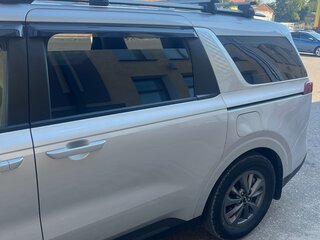 2022 Kia Carnival IV, серый, 4500000 рублей, вид 2