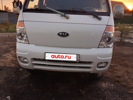 2011 Kia Bongo, белый, 1380000 рублей, вид 1