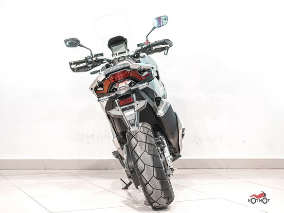 2017 Honda X-ADV, серебристый - вид 5