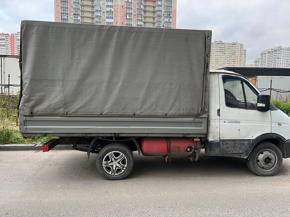 2005 ГАЗ ГАЗель (3302), белый, 390000 рублей - вид 1