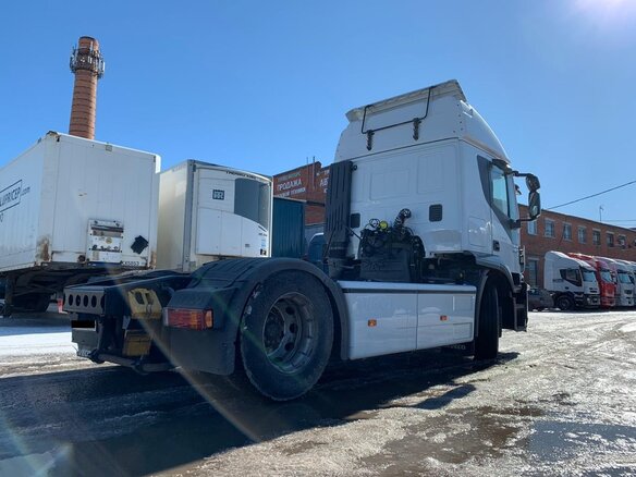 2013 Iveco Stralis, белый - вид 6