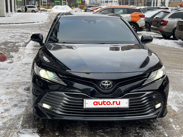 2019 Toyota Camry VIII (XV70), чёрный, 2450000 рублей - вид 2