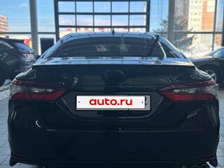 2021 Toyota Camry US Market VIII (XV70) Рестайлинг, чёрный, 3300000 рублей, вид 5
