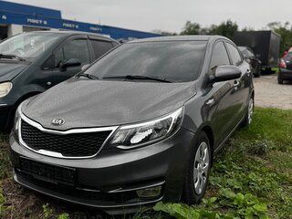 2016 Kia Rio III Рестайлинг, серый, 950000 рублей, вид 4