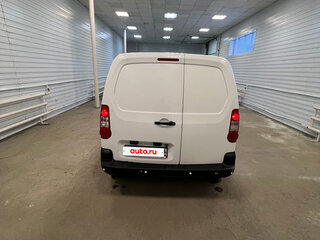 2012 Peugeot Partner II Рестайлинг, белый, 760000 рублей, вид 4