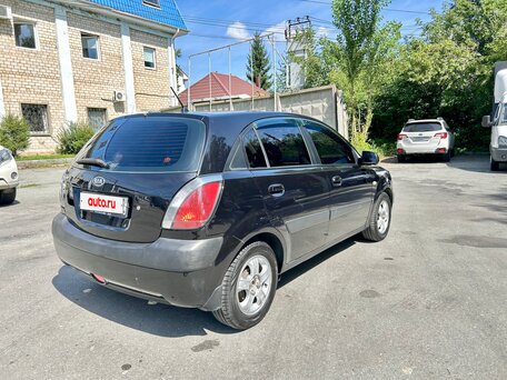 2006 Kia Rio II, чёрный, 400000 рублей, вид 5