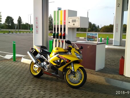 2001 Honda CBR 929RR Fireblade, жёлтый, 341670 рублей, вид 3