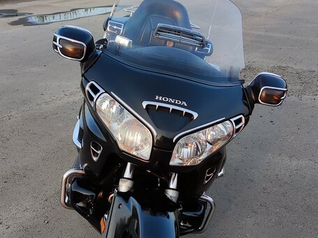 2004 Honda GL 1800 Gold Wing, чёрный, 800000 рублей, вид 3