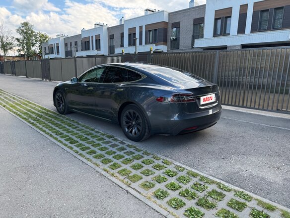 2019 Tesla Model S P100D I Рестайлинг, серый, 5800000 рублей - вид 3