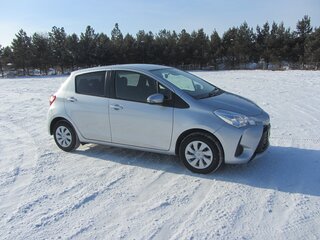2018 Toyota Vitz III (XP130) Рестайлинг, серый, 1000000 рублей, вид 5