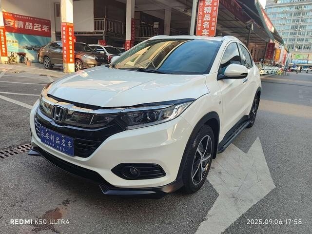 Открыть фотографии: Honda Vezel I Рестайлинг