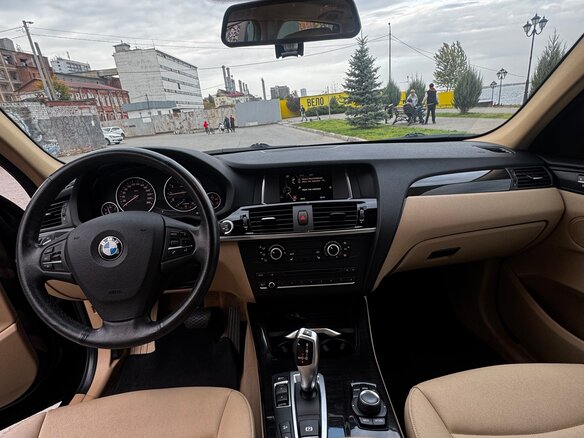 2014 BMW X3 20i xDrive II (F25) Рестайлинг, чёрный, 2800000 рублей - вид 4