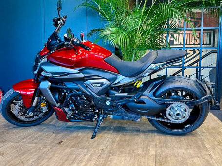 2026 Ducati XDiavel, красный, 3600000 рублей, вид 2