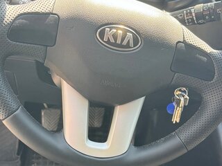 2013 Kia Sportage III, чёрный, 1200000 рублей, вид 5