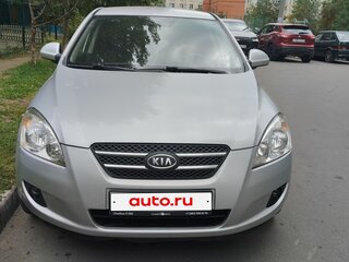 2009 Kia Ceed I, серебристый, 550000 рублей, вид 3