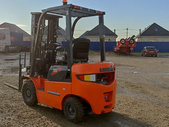 2025 Lonking FD15T, красный, 950000 рублей - вид 5
