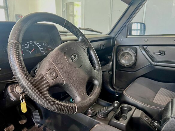 2018 Lada (ВАЗ) 2121 (4x4) I Рестайлинг, белый, 600000 рублей - вид 8